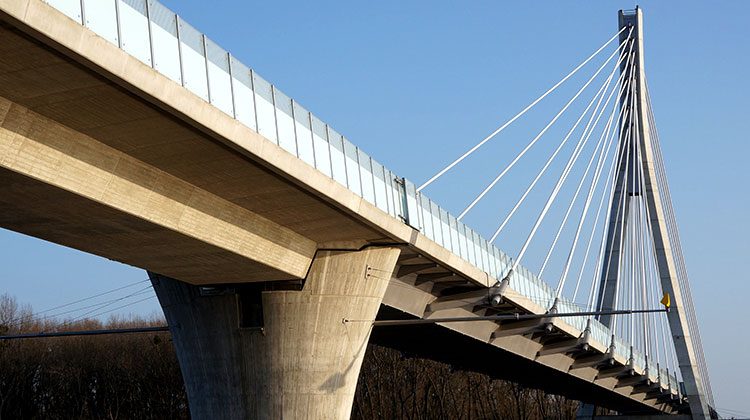 桥梁结构状态监测系统